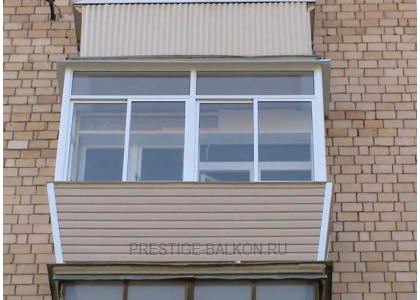 Холодное остекление алюминиевыми окнами с выносом и нащельниками в Малаховке