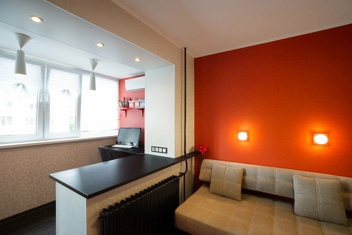 Можно ли объединить комнату с балконом