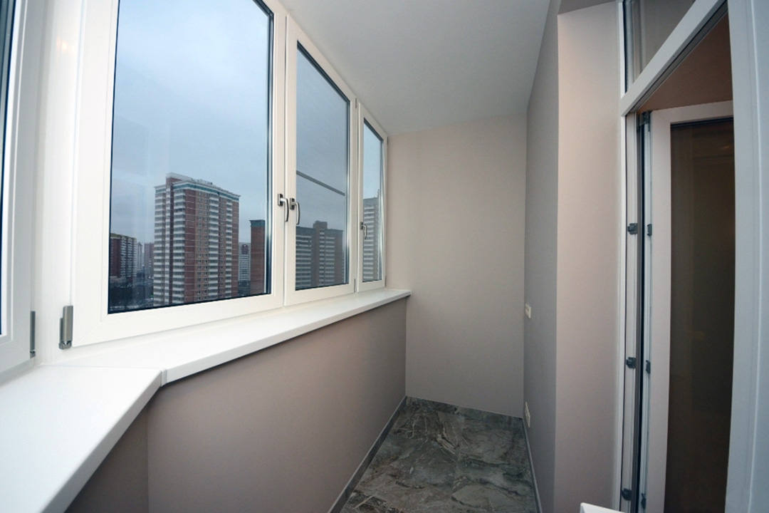 Отделка балконов и лоджий гипсокартоном в Малаховке