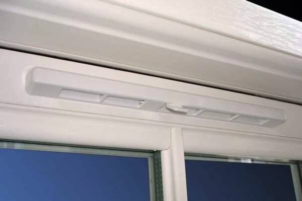 Остекление балконов в Малаховке